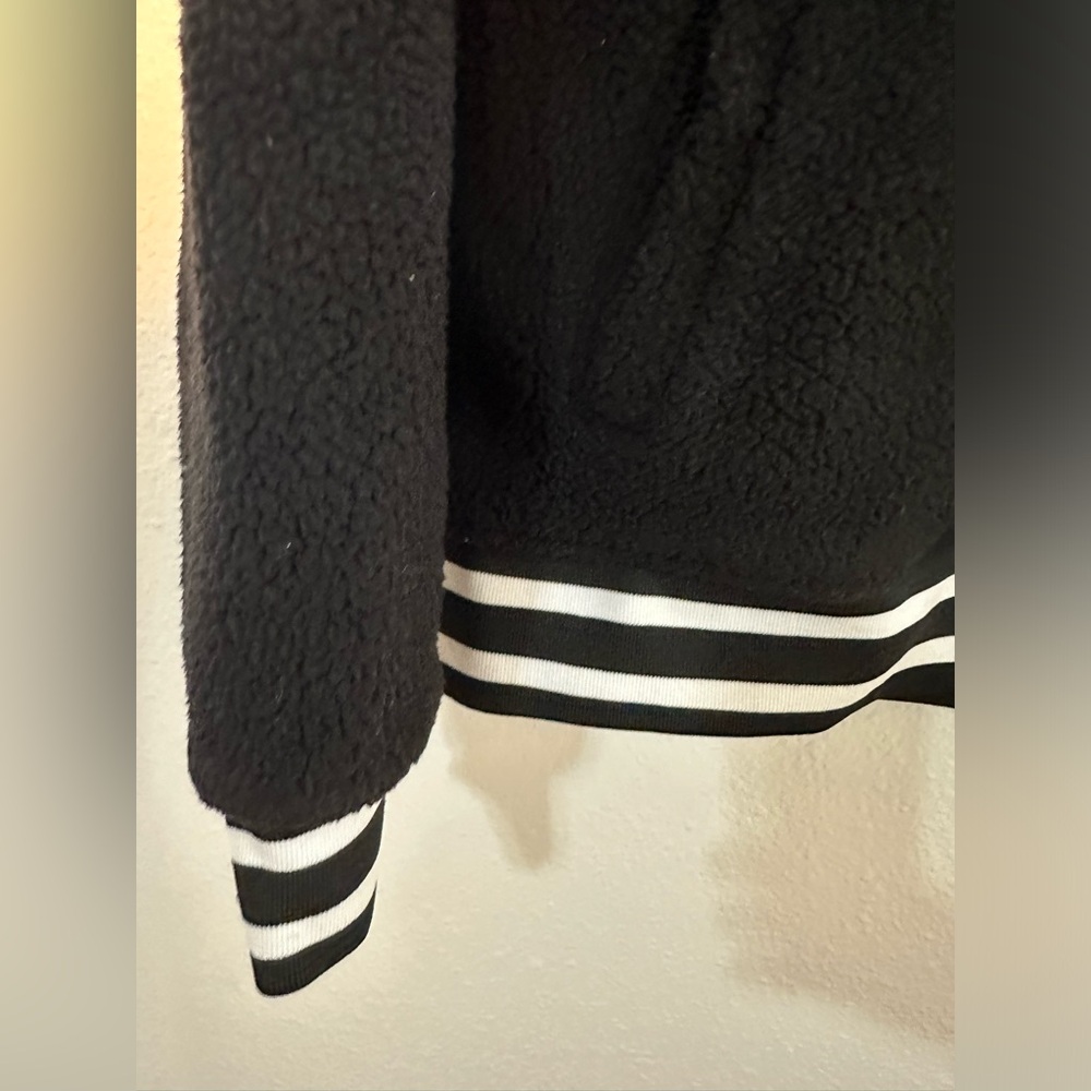 Philadelphia Eagles Adult M Fleece Black NFL Lined Zip Pocket Graphic super warm - Picture 7 of 9